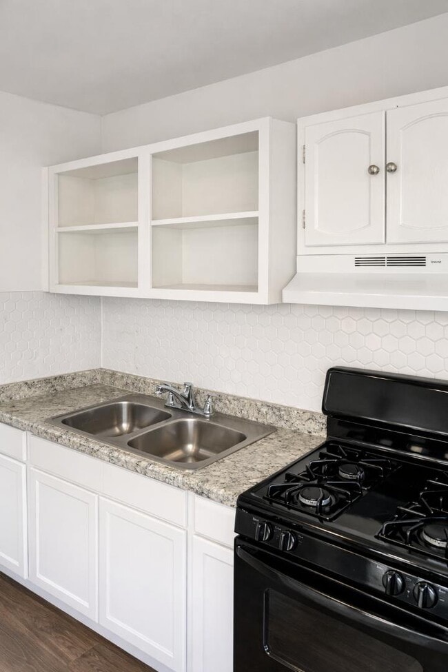 255 Sunset Ave NW in Atlanta, GA - Building Photo - Building Photo