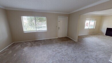 145 Oyster Bay Cir, Unit 145 Oyster Bay in Altamonte Springs, FL - Building Photo - Building Photo