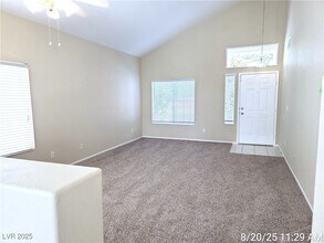 4423 Crimson Tide in North Las Vegas, NV - Building Photo - Building Photo