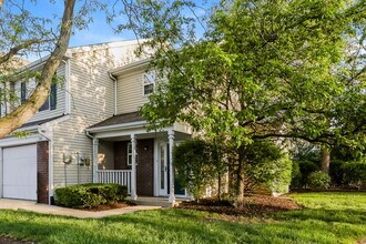 1541 Brookfield Cir in Franklin, IN - Building Photo - Building Photo