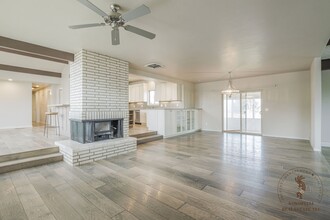 2110 Hodesha Way in Grand Junction, CO - Building Photo - Building Photo