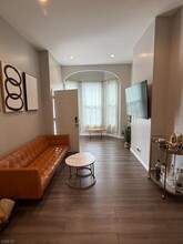256 Fairmount Ave in Jersey City, NJ - Building Photo - Building Photo