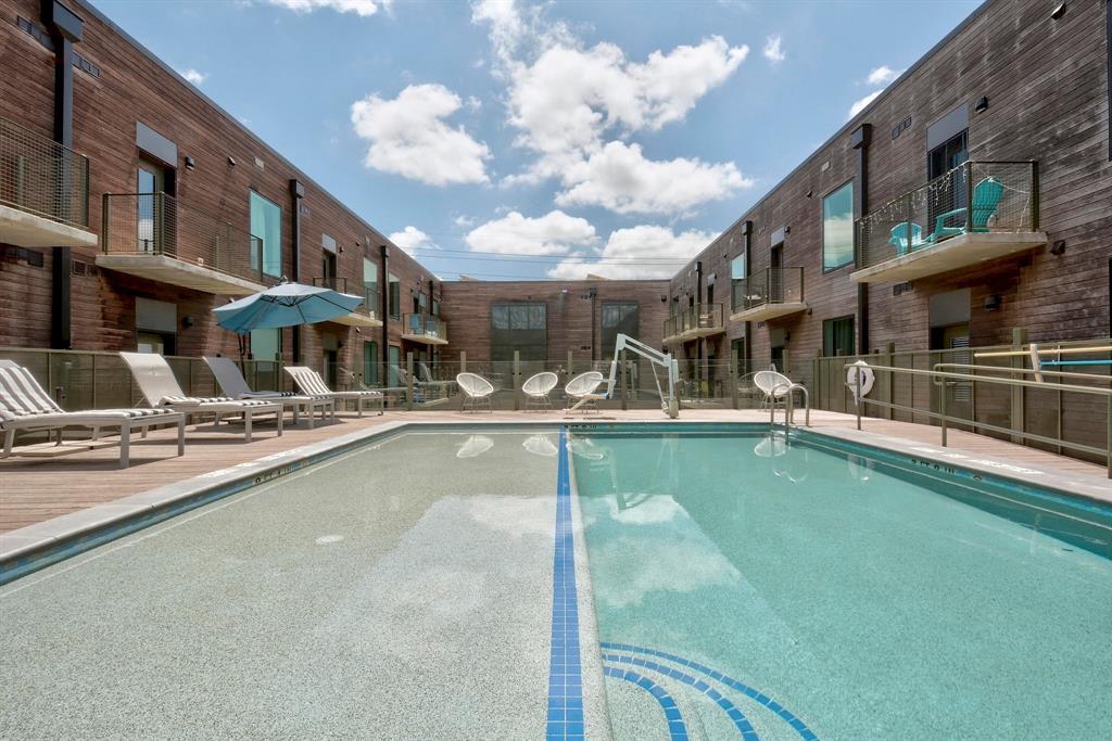 1800 E 4th St in Austin, TX - Building Photo