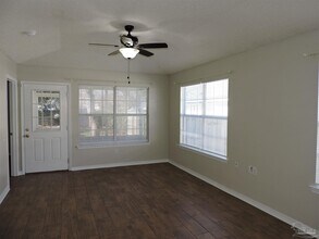 4058 Glenway Dr in Pensacola, FL - Building Photo - Building Photo