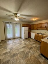 1610 Country Walk Ct in Terre Haute, IN - Building Photo - Building Photo