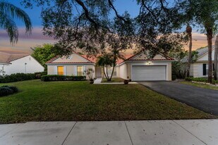 3855 Sabal Lakes Rd in Delray Beach, FL - Building Photo