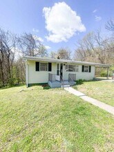 223 Wendell Scott Dr in Danville, VA - Building Photo - Building Photo