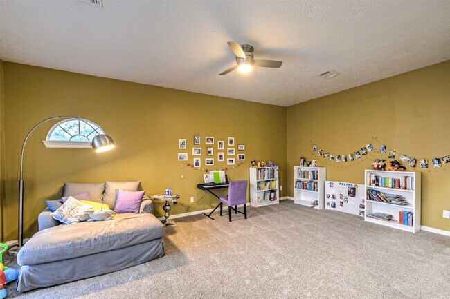 1914 Sand Hollow Ln in Katy, TX - Foto de edificio - Building Photo