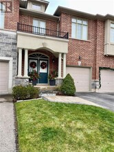 99 Panabaker Dr in Ancaster, ON - Building Photo - Building Photo