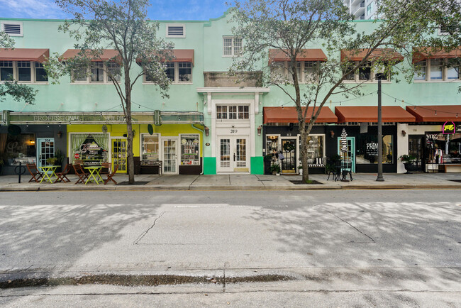 310 S Dixie Hwy