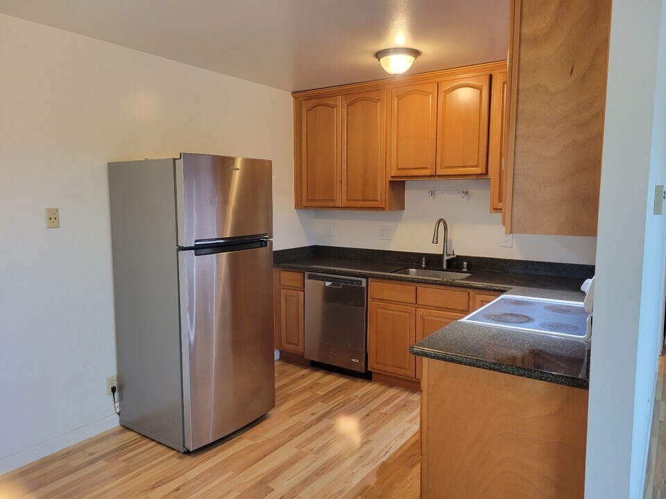 535 Valley Forge Way, Unit VF in San Jose, CA - Foto de edificio