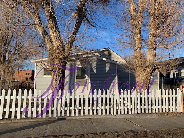 204 E J St in Casper, WY - Building Photo