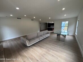 6335 S Tropical Trail in Merritt Island, FL - Building Photo - Building Photo