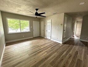 120 South Dr in Copperas Cove, TX - Building Photo - Building Photo