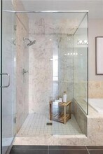 200 S 11th St in Minneapolis, MN - Building Photo - Building Photo