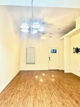 3109 Lenway St in Dallas, TX - Building Photo - Building Photo