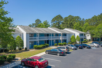 Azure Cove in Garden City, GA - Foto de edificio - Building Photo