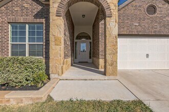 209 Pepper Mill Loop in Burnet, TX - Building Photo - Building Photo