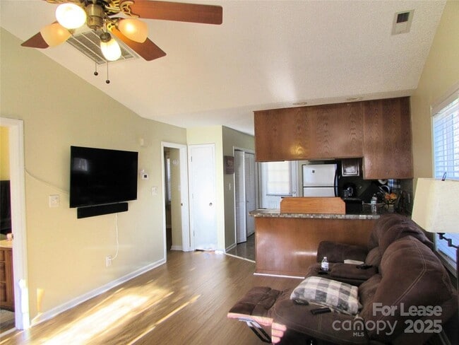 137 Pine Meadow Ln, Unit TPA 1-1306 in Mooresville, NC - Building Photo - Building Photo