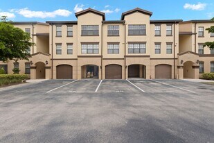 12955 Positano Cir in Naples, FL - Building Photo