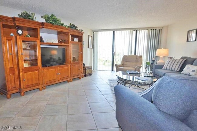 property at 260 Seaview Ct
