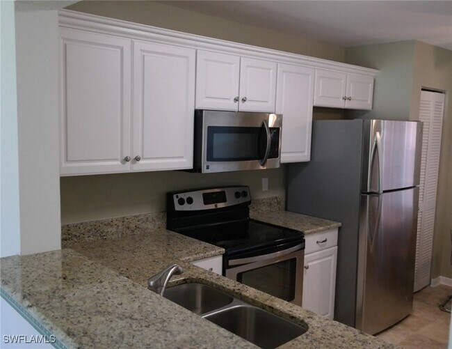 property at 1490 Churchill Cir