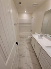 1133 Plano Ln in Volente, TX - Building Photo - Building Photo