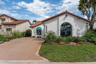 23137 Via Stel in Boca Raton, FL - Building Photo