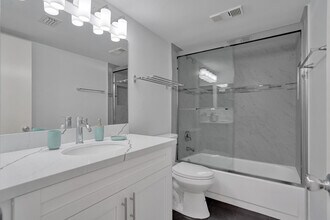 955 Dotterel Rd in Delray Beach, FL - Building Photo - Building Photo