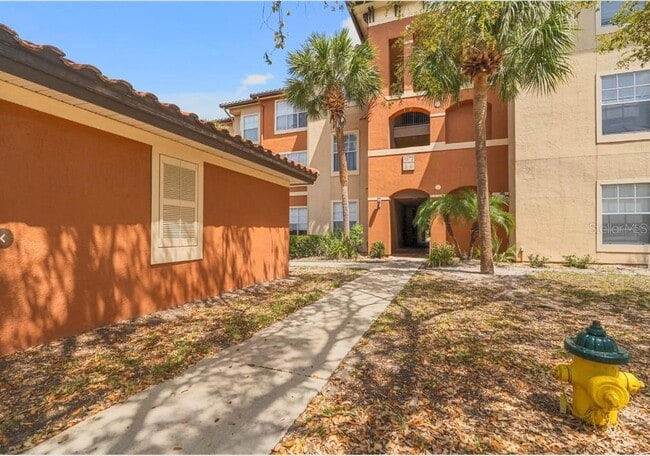 property at 5572 Metrowest Blvd