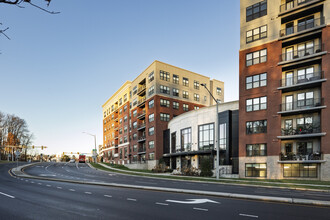 The Atrium in Fairfax, VA - Building Photo - Building Photo