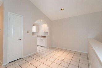 12400 Tomanet Trail in Austin, TX - Building Photo - Building Photo