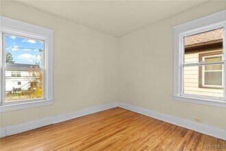 394 Taunton Pl in Buffalo, NY - Building Photo - Building Photo