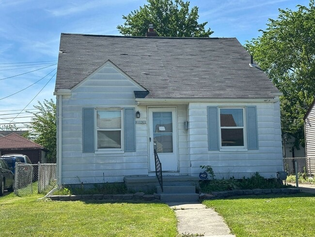 property at 20939 Beechwood Ave