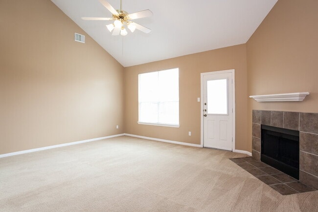 2519 Teal Run Pl Dr in Fresno, TX - Building Photo - Building Photo