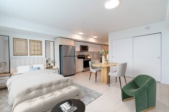 The LINE in Shoreline, WA - Foto de edificio - Building Photo