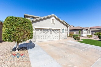 17932 W Caribbean Ln in Surprise, AZ - Building Photo - Building Photo