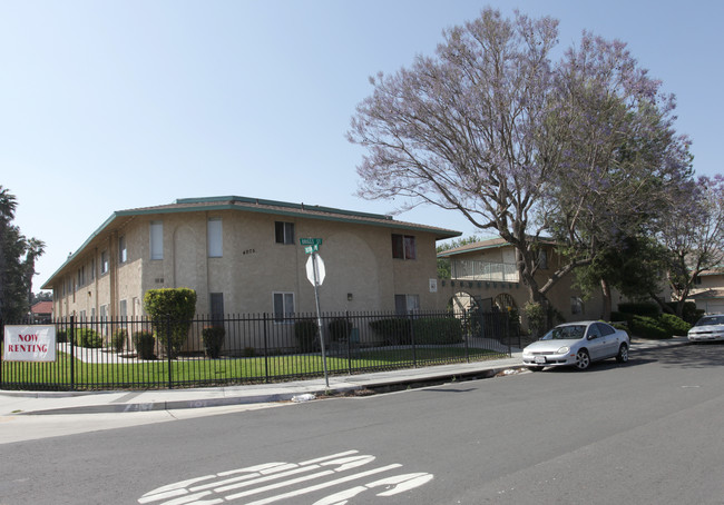 Briggs Apartments in Jurupa Valley, CA - Building Photo - Building Photo