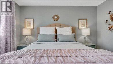 35 Pearce Ave in St Catharines, ON - Building Photo - Building Photo