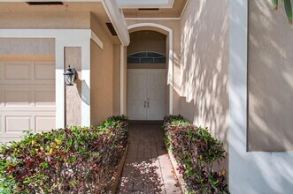 7976 Monarch Ct in Delray Beach, FL - Building Photo - Building Photo