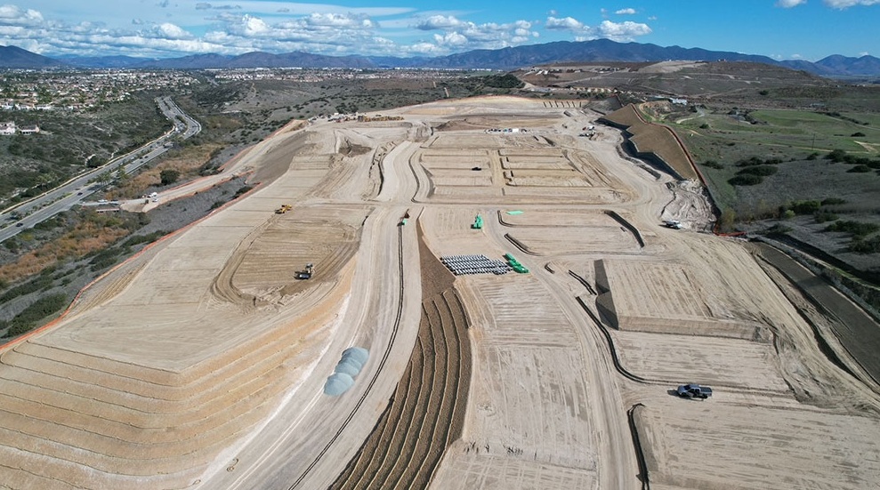 Sunbow in Chula Vista, CA - Building Photo