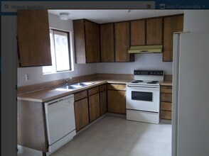 31-41 NW Thurston Ave in Bend, OR - Building Photo - Building Photo