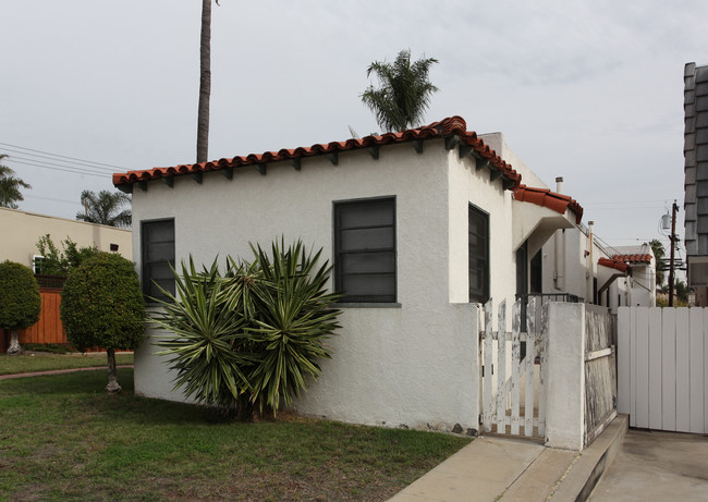 4081 Mississippi St in San Diego, CA - Building Photo - Building Photo