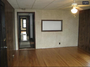 364 Floral Ave Johnson City Apartment in Johnson City, NY - Building Photo - Building Photo