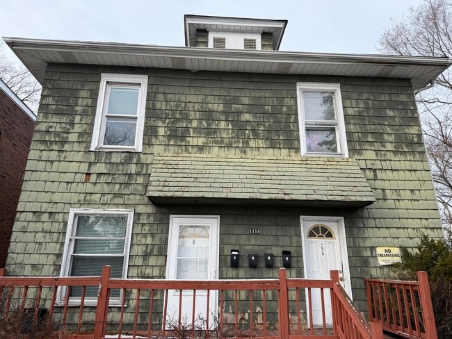 property at 1114 N Gilbert St