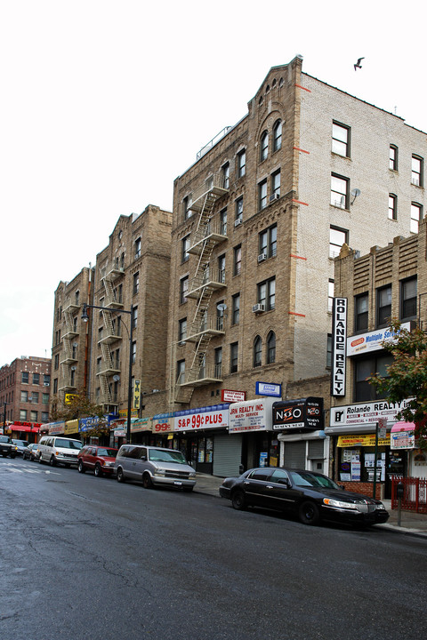 891-901 Nostrand Ave in Brooklyn, NY - Building Photo