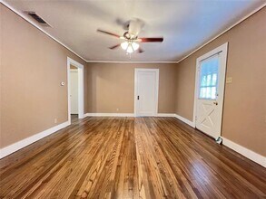 718 Coit St in Denton, TX - Building Photo - Building Photo