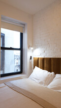 The Oyster: Furnished Apts, 30-Day+ Stay in New York, NY - Building Photo - Building Photo