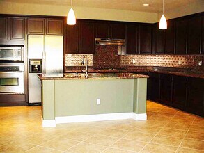 10830 Del Rudini St in Las Vegas, NV - Building Photo - Building Photo
