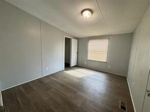 152 W Lakeview Dr in Temple, GA - Building Photo - Building Photo